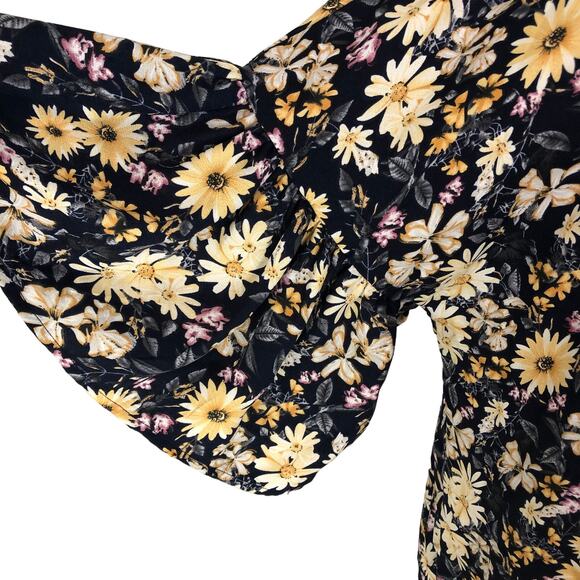 Suzanne Betro Chiffon Blouse V Neck Flounce Bell Sleeves Daisy Floral Size 3X - Picture 7 of 9